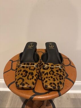 Sam Edelman Ollie Leopard Calf Hair Mules with Gold Bit Animal Business Casual 9